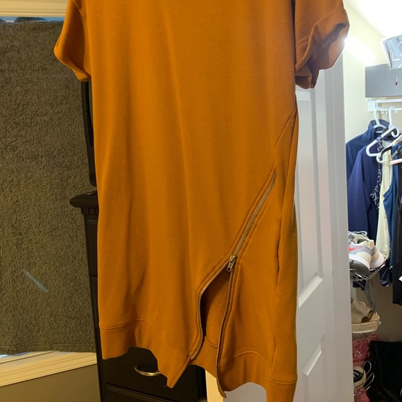 Rust orange zipper dress - Picture 3 of 3